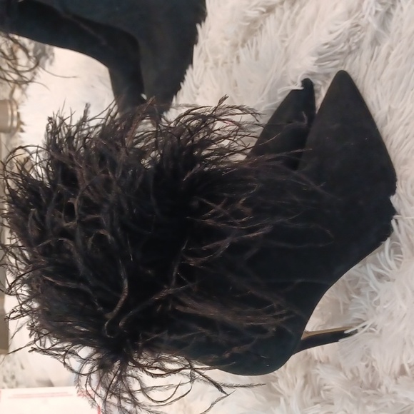 Michael Kors Whitby Black Ostrich Suede & Feather High Heel Bootie MULTI SIZES - Picture 2 of 16